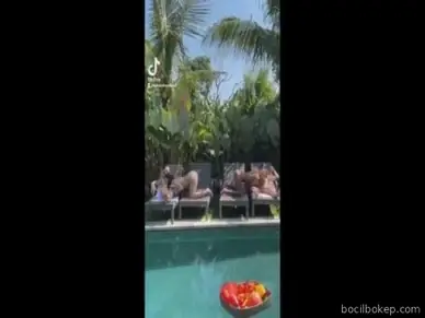 Pesta Kolam Renang Spesial Panas